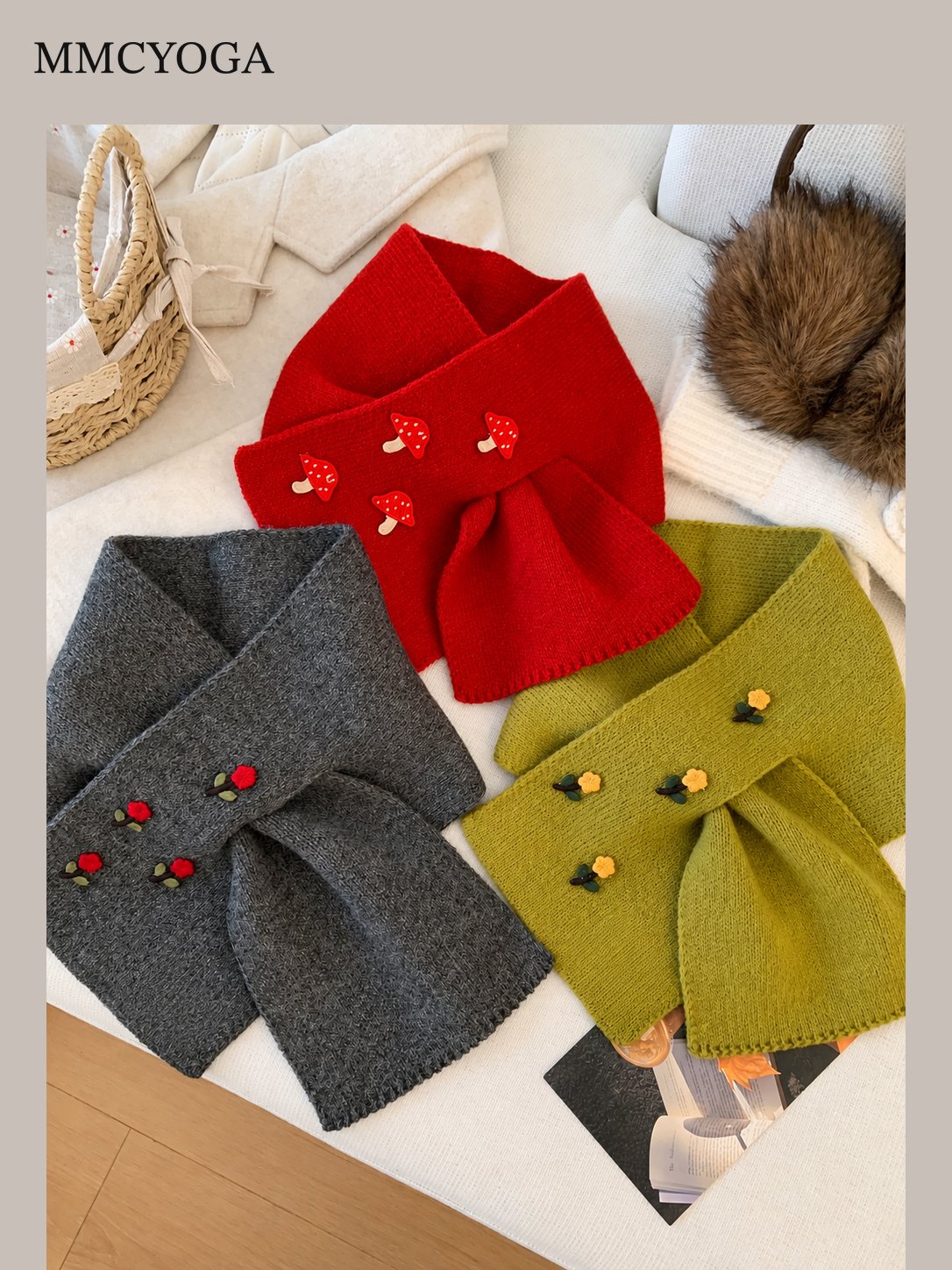 Cute Button-Detail Knit Scarf