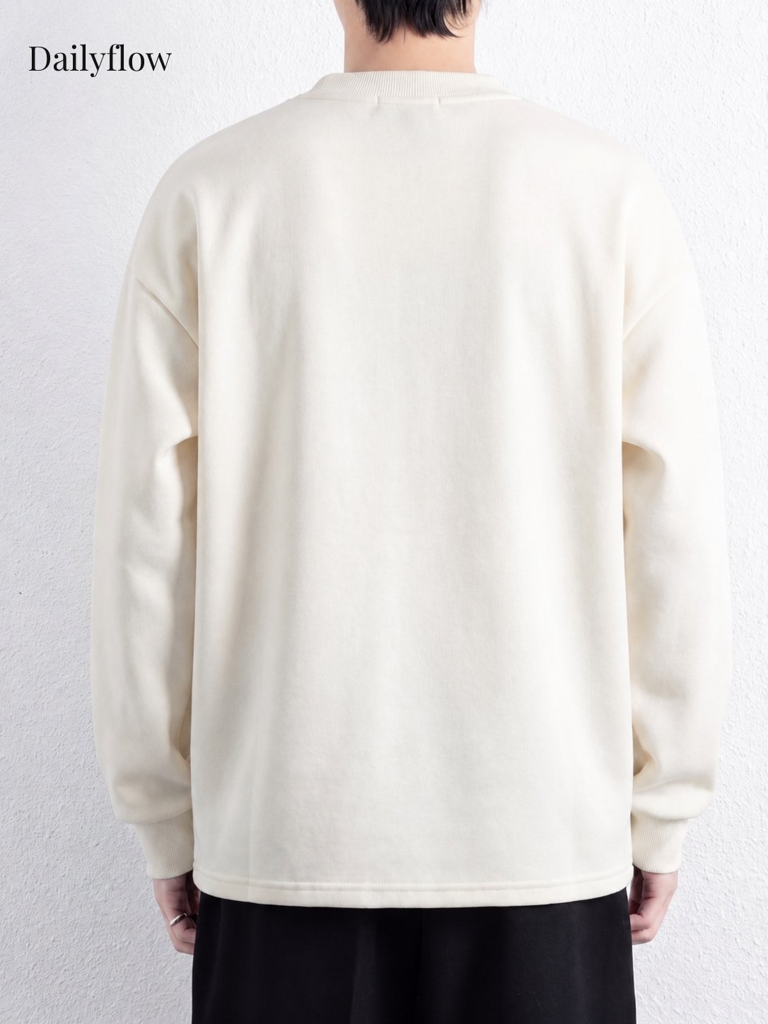 Men's Contrast-Seam Relaxed Long Sleeve Tee