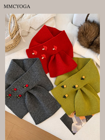Cute Button-Detail Knit Scarf