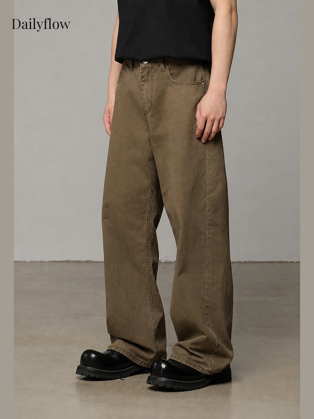 Men's Vintage Washed Relaxed Straight-Leg Jeans