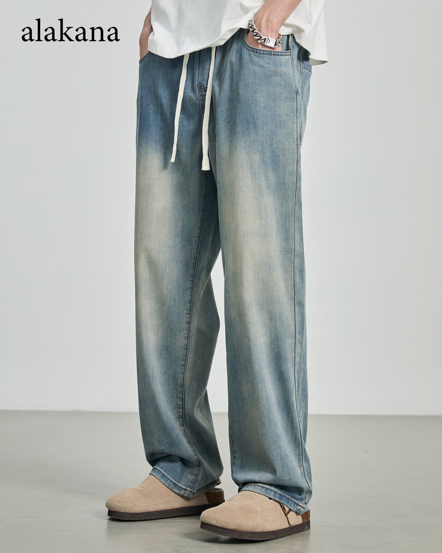 Men's Washed Wide Leg Jeans