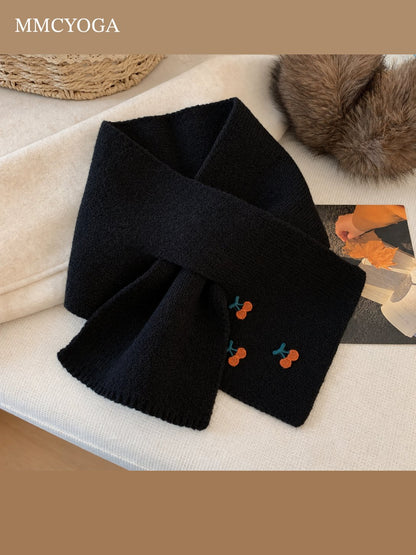 Cute Button-Detail Knit Scarf