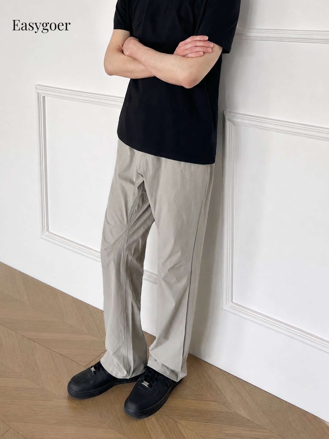 Men's Lightweight Relaxed Straight