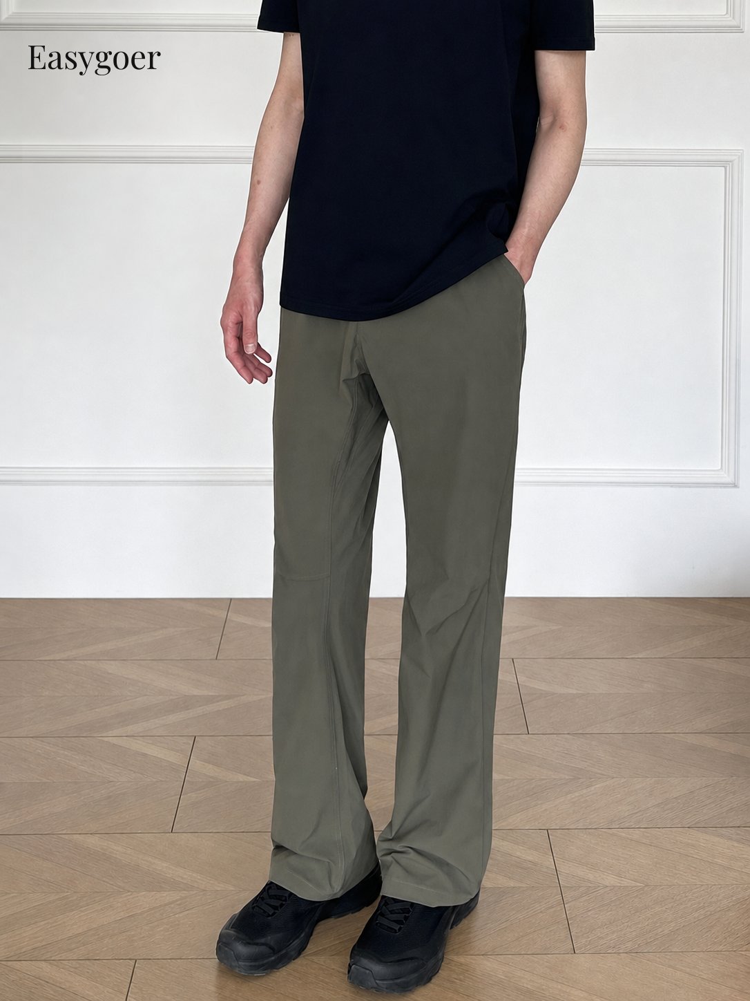 Men's Lightweight Relaxed Straight
