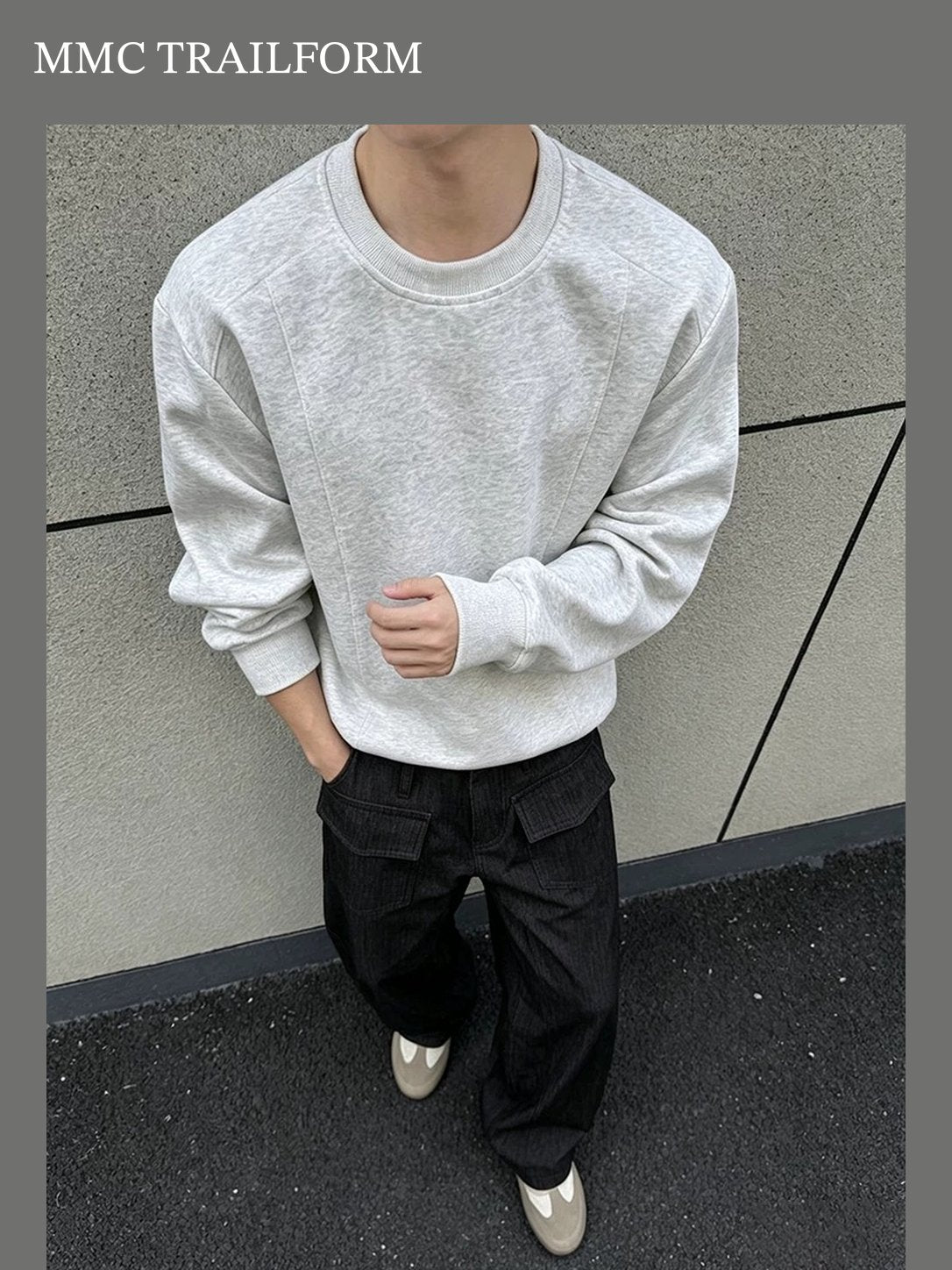 Men's Relaxed Contrast Panel Crewneck Sweatshirt