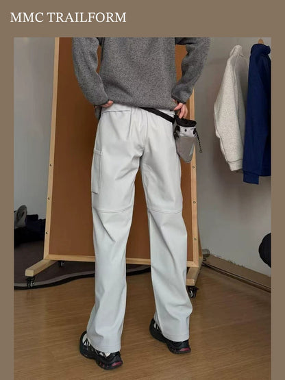 Men's Utility Panel Straight-Leg Cargo Pants